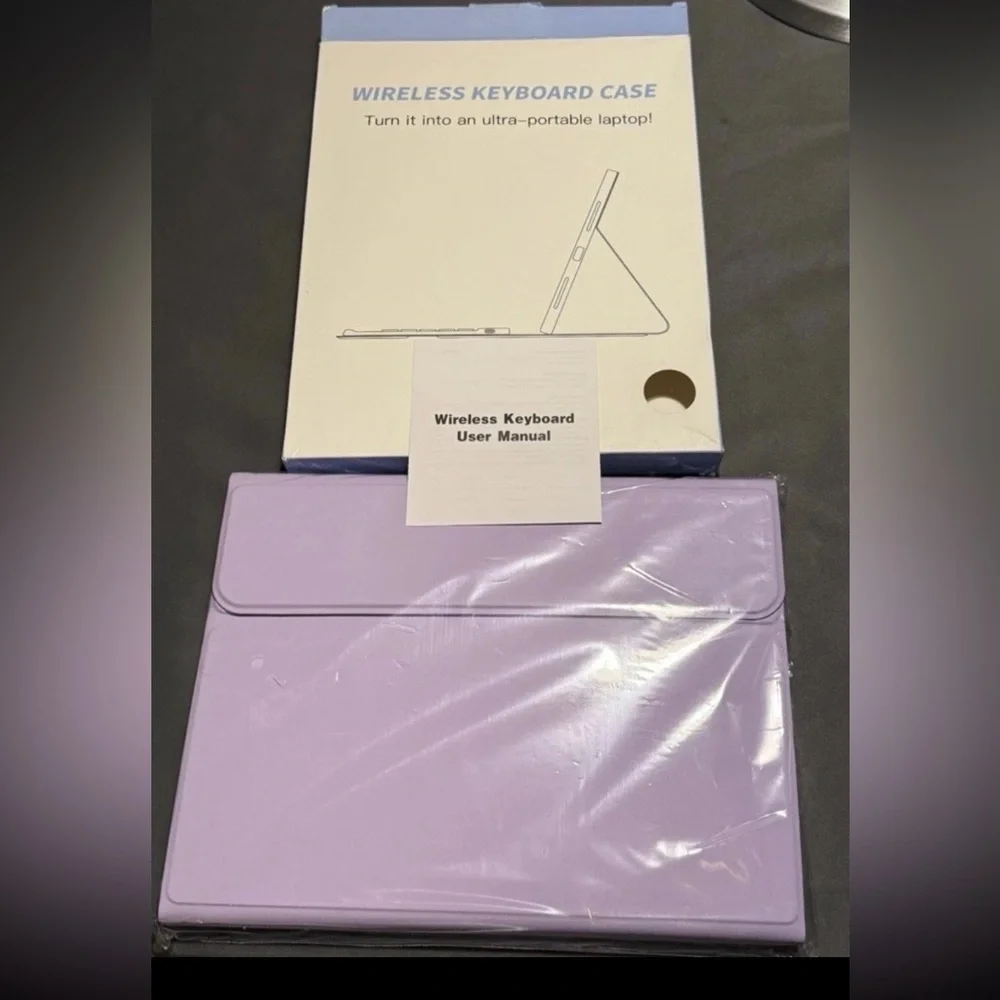 Wireless Keyboard & Keyboard Case - Purple BRAND NEW